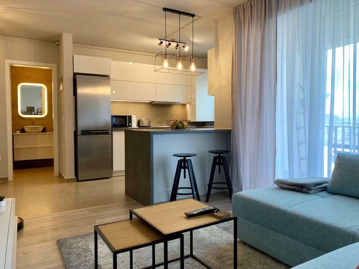 Modern Studio Coresi Apartment Brasov Exterior photo